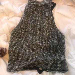 A crop top thats black/white/grey squares
